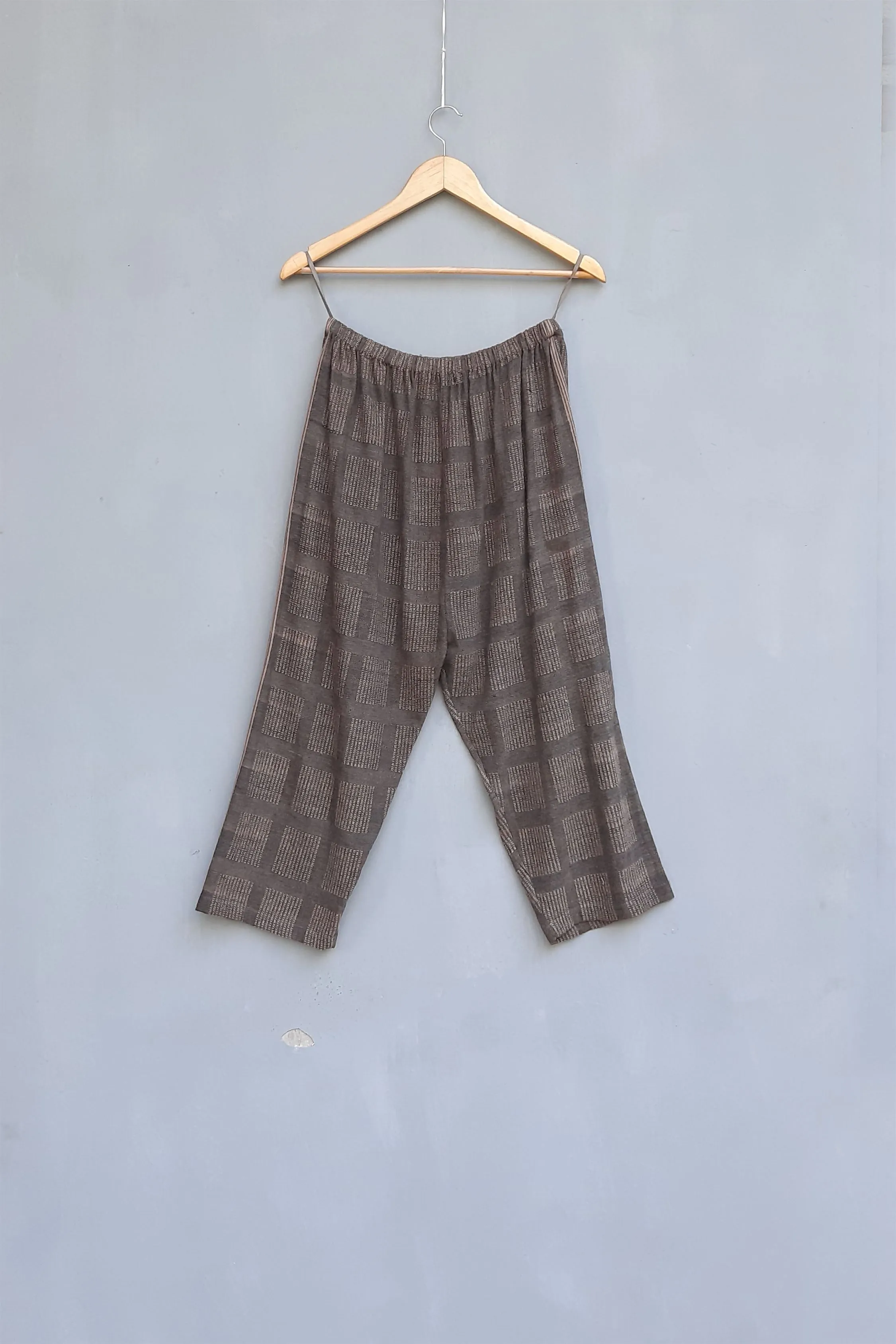 Urvashi Kaur   I   Tanglin PANT ZALE PANTS  Hand Spun Cotton nude TESSELLATE- 88
