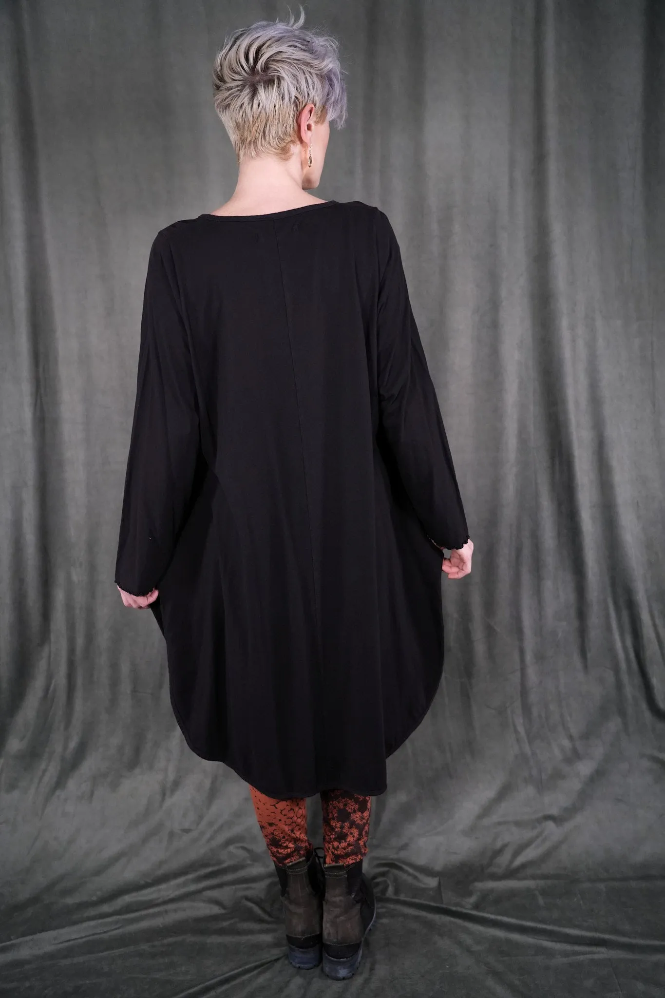 V1736 Natalia Tunic Noir-P
