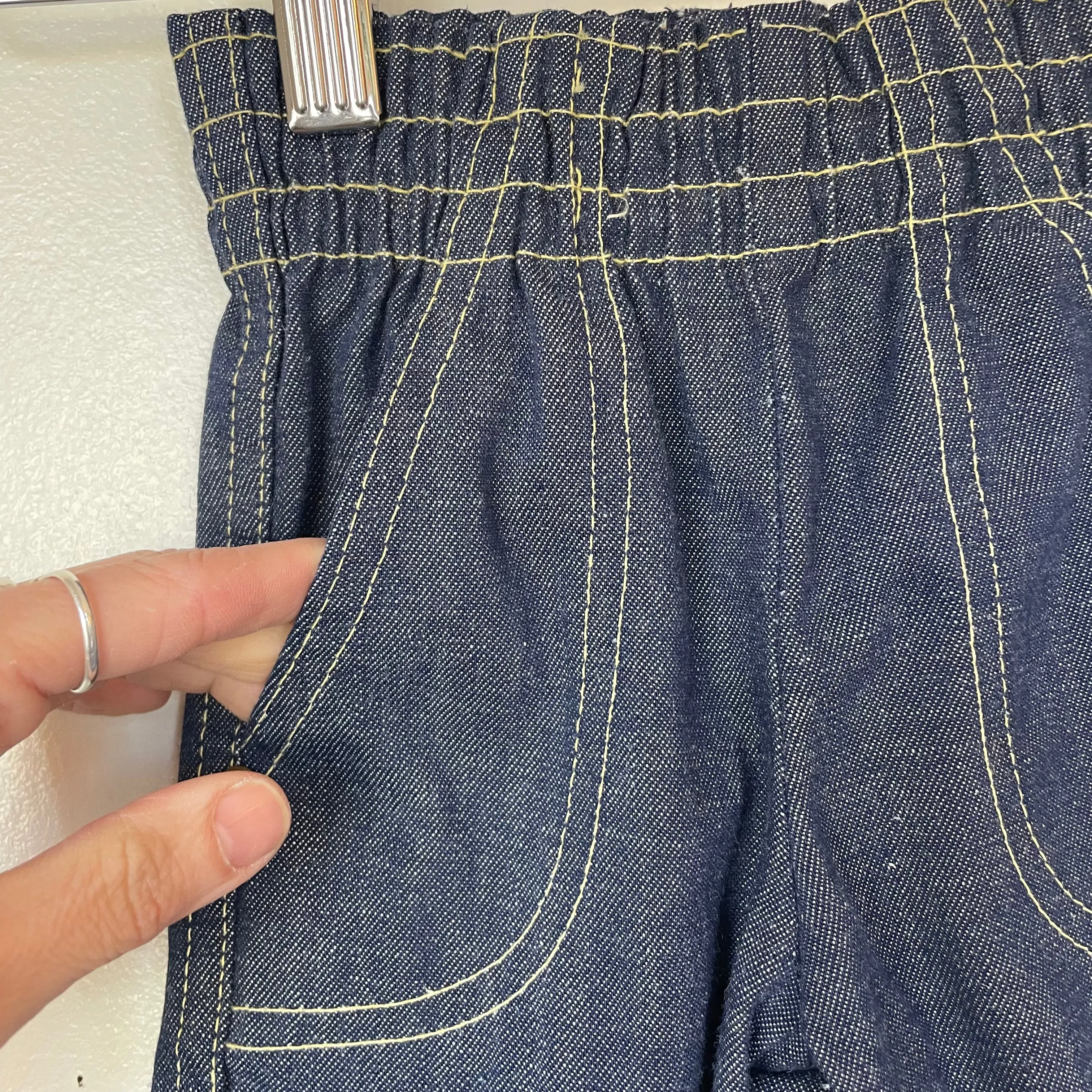 Vintage retro 1970s 80s Denim pants with contrast stitching // (HT2365)
