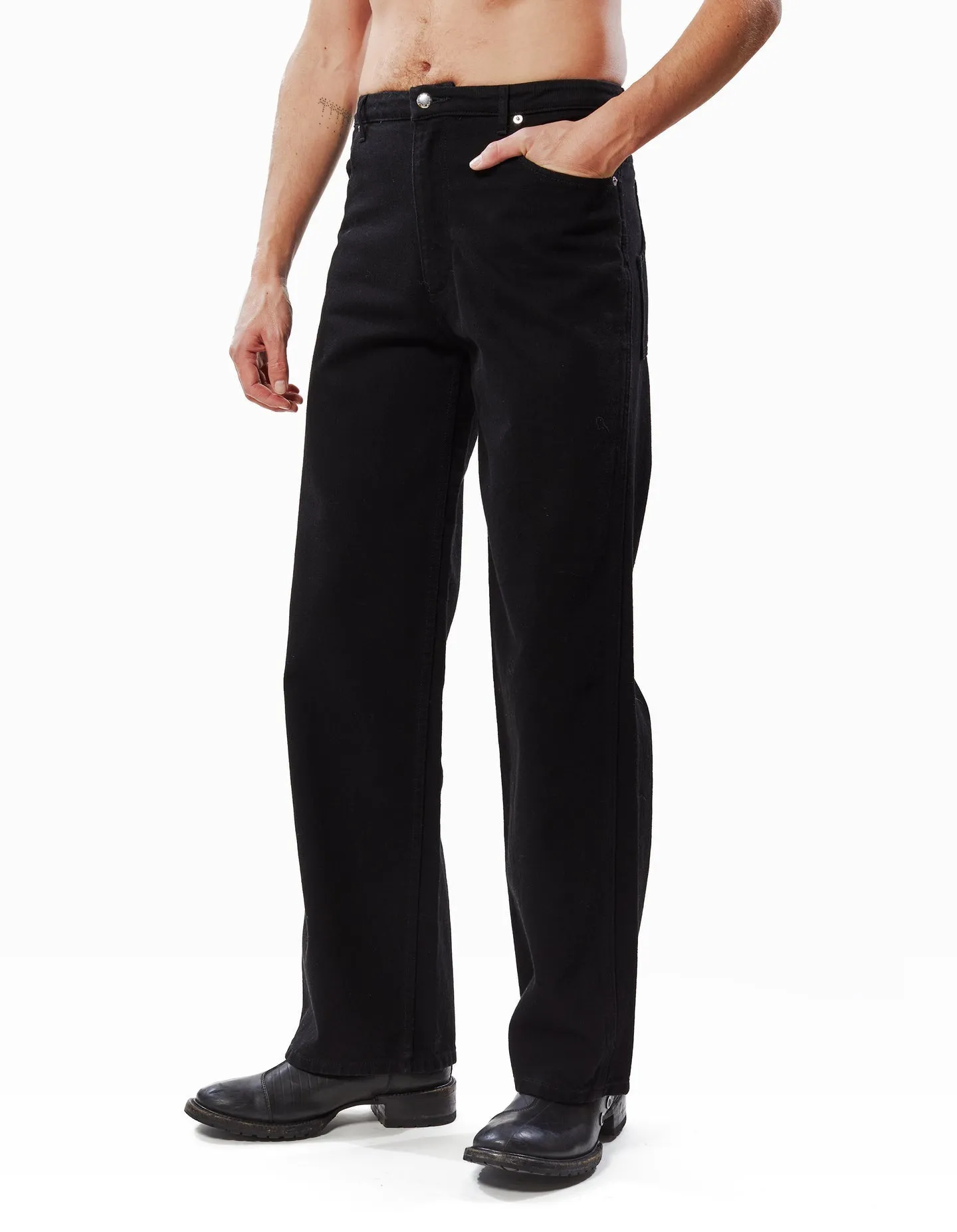 Wide Leg Jean in Almost Black