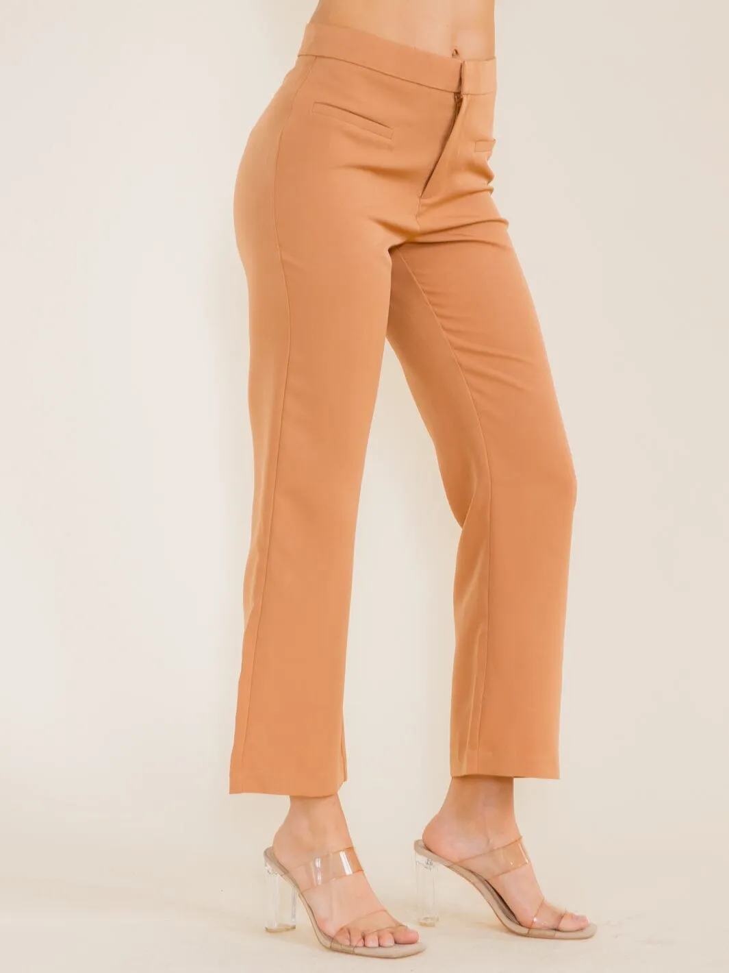 WOMEN'S BUTTON CLOSURE BELL LEG PANTS