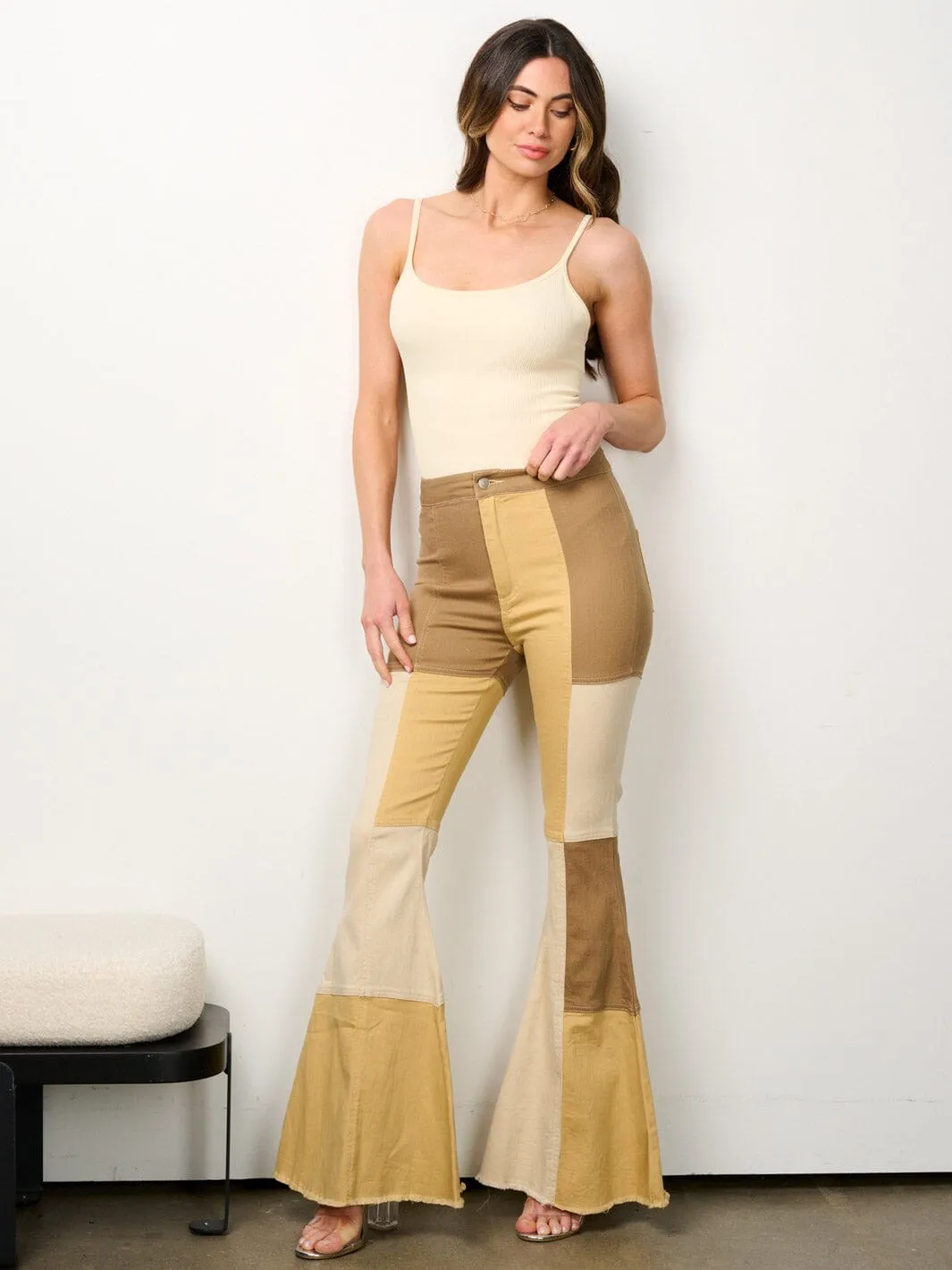 WOMEN'S BUTTON CLOSURE COLORBLOCK SQUARE DENIM PANTS