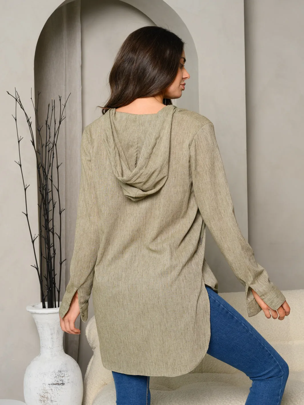 WOMEN'S LONG SLEEVE FRONT POCKET HOODED TOP
